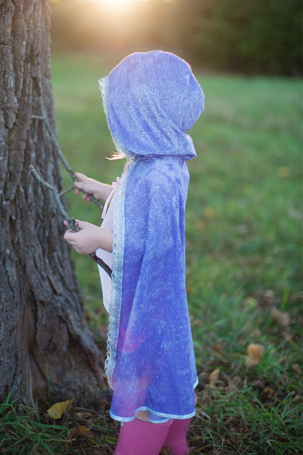 Diamond Sparkle Cape - Lilac (Size 3-4)