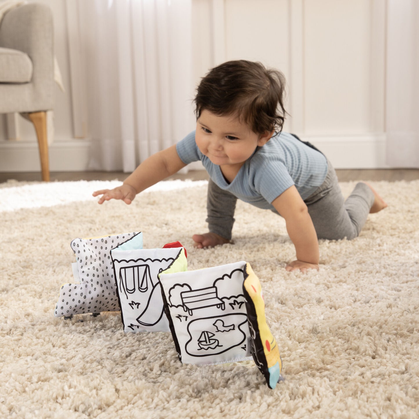 Lamaze Accordion Bus On-the-Go Playmat