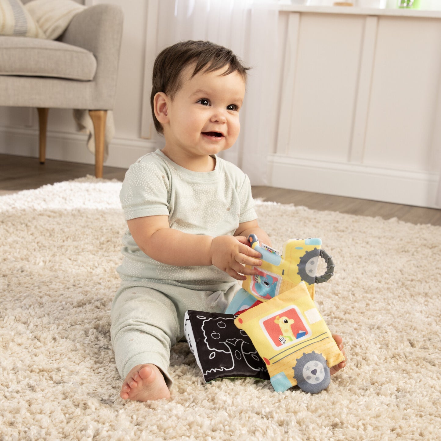 Lamaze Accordion Bus On-the-Go Playmat